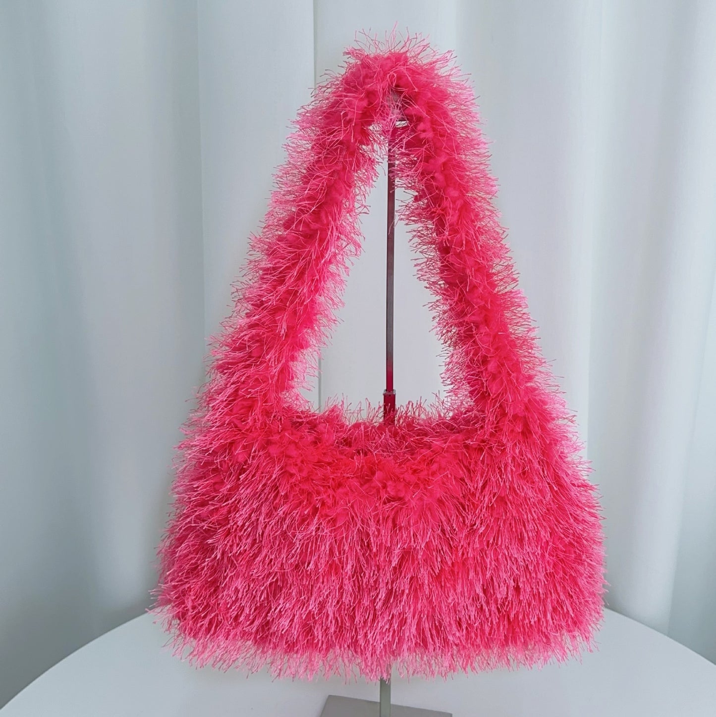 Fashionable And Versatile Candy Colored Hand-held Single Shoulder Tassel Bag