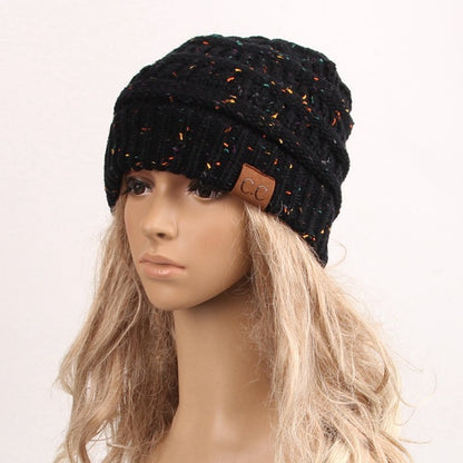 Knitted horsetail wig