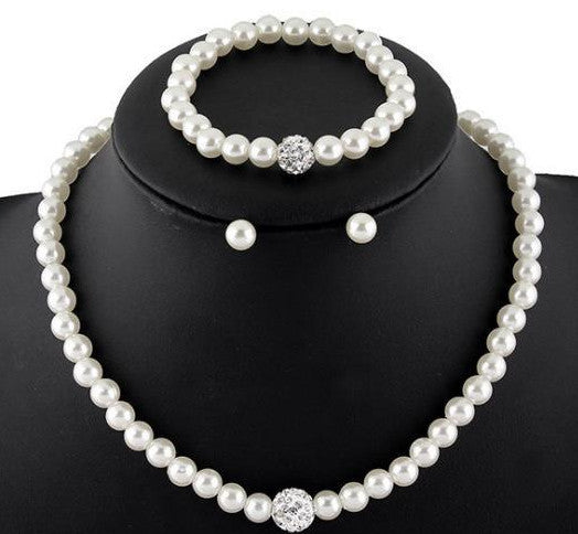 Pearl necklace