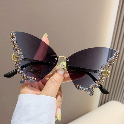 Luxury Diamond Butterfly Sunglasses Women Brand Y2K Vintage Rimless Oversized Sun Glasses Ladies Eyewear Shades