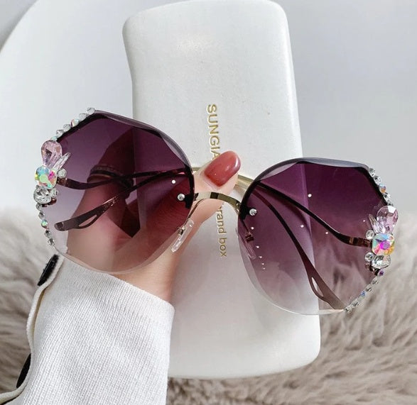 Creative Rhinestone UV Resistant Sunglasses