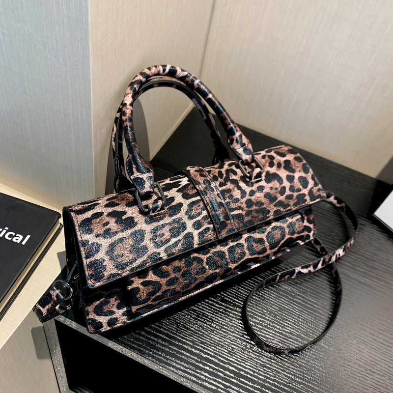 Textured Handbag Personality Leopard-print Shoulder Retro Messenger Bag