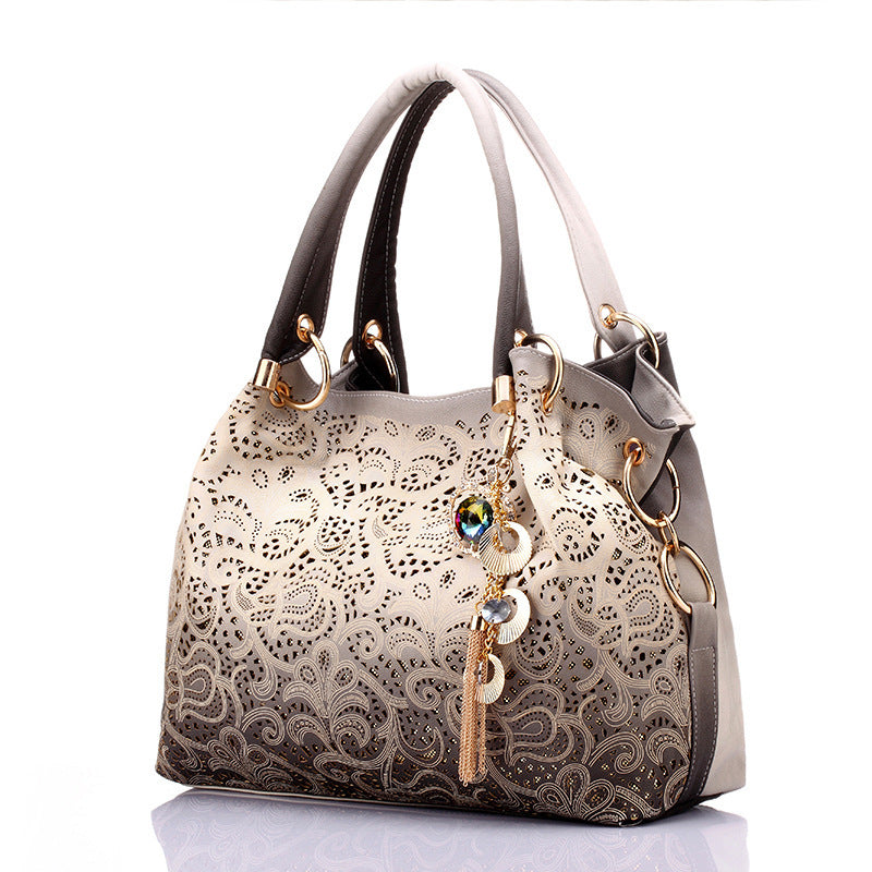 Large Capacity Hollow Peacock Pattern Shoulder Bag