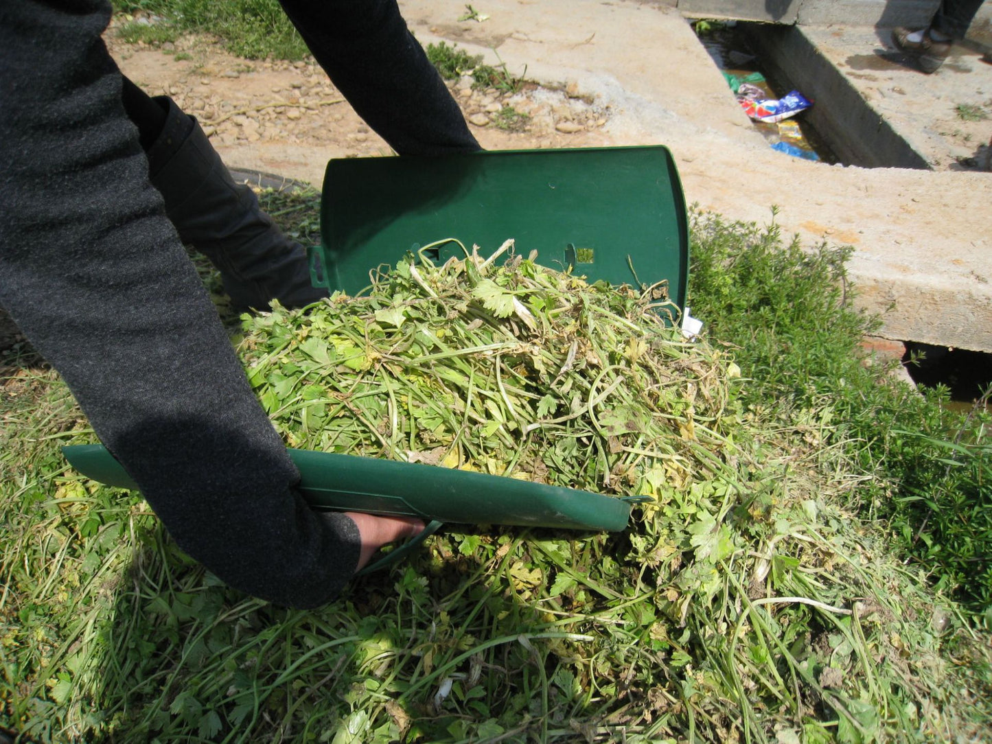 Leaf Rake Scoops Cleaning Rubbish Leaf Collector Grabs With Leaf Claws For Weed Picking Up Hand Harken Reiniging Gereedschap