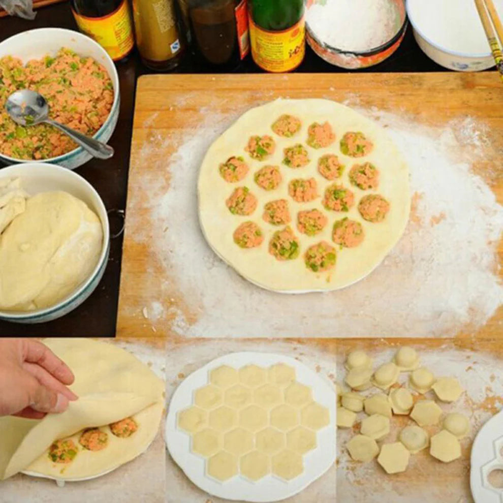 Pelmeni dumpling mold